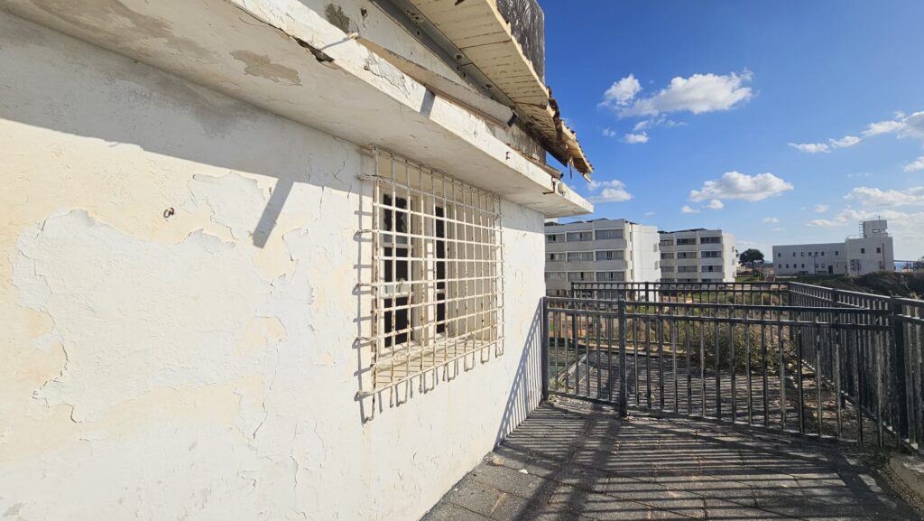 Original window bars