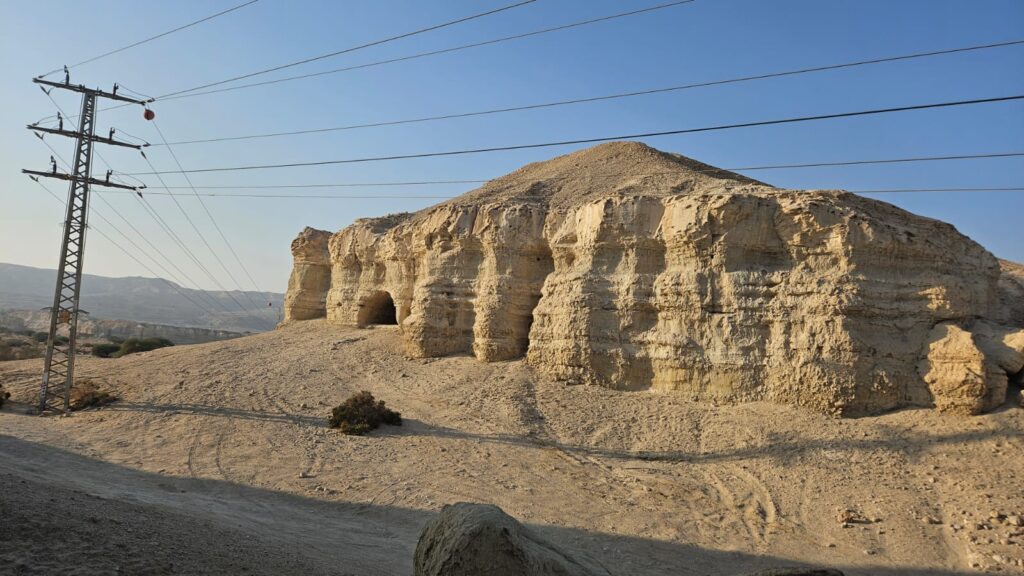 West cave - Zin monk's cave
