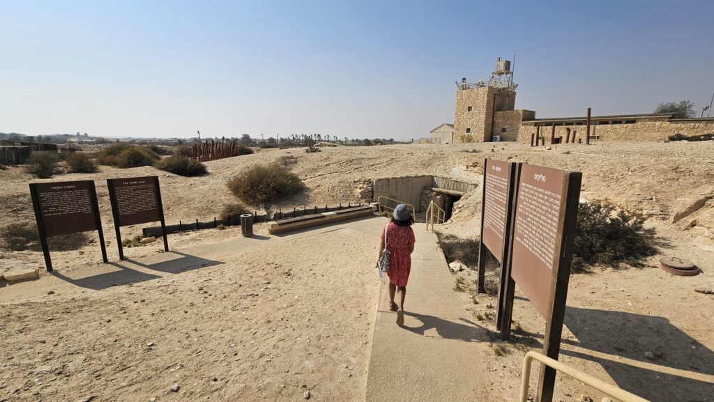 Going down to the Slickim and the small cave
