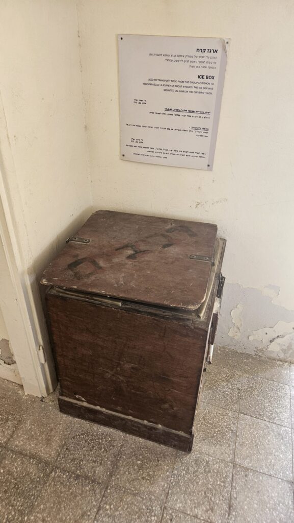 The kitchen and dining room