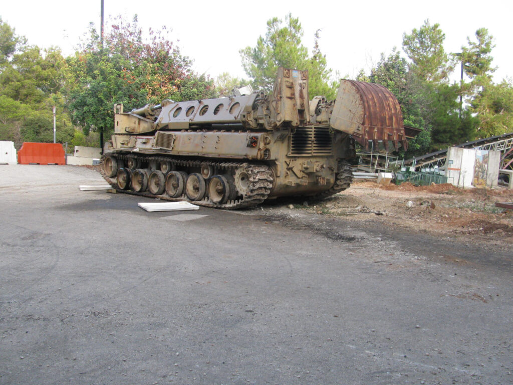 Closed formation back-side view