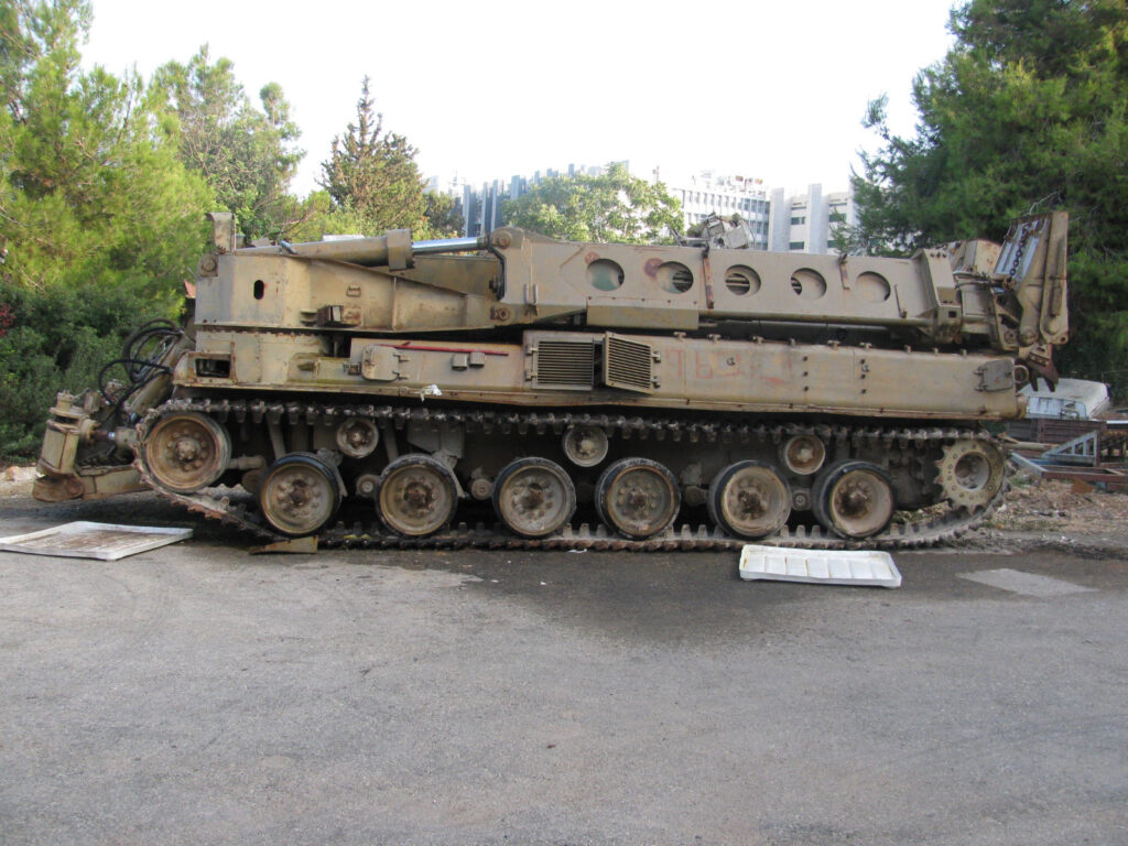 Closed formation side view - breaching-aev