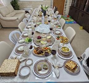 Passover Seder under fire – 33rd day of war