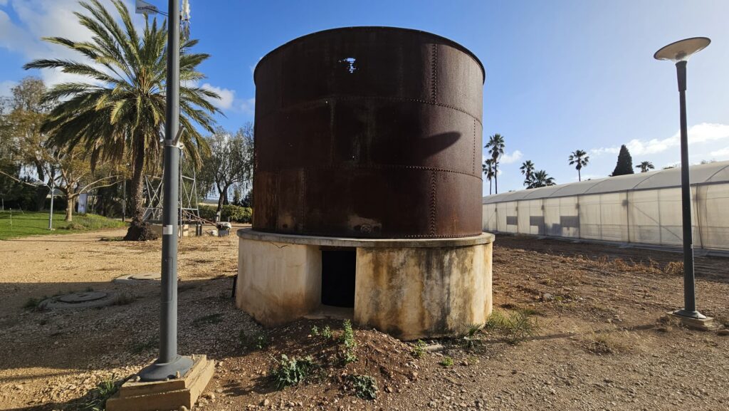 The water tank