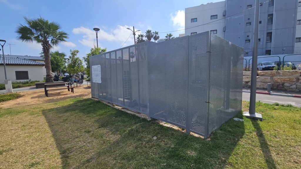 Ramat Israel neighborhood history on the building AC outer units