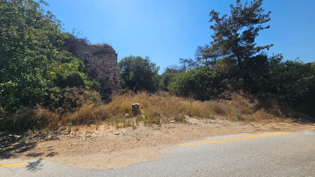 The north moat from the road and from the inside