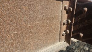Details of the main part of the bridge - Writing on the steel beam