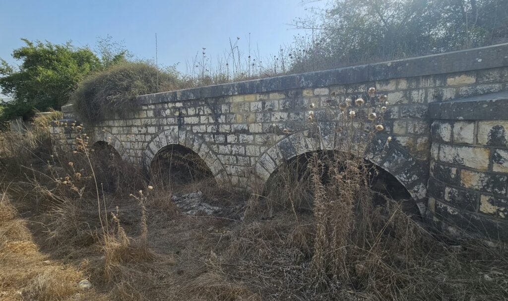 3 north Arches on the north of the main part (marked 3 in the Infographic) - Nahal Te'enim